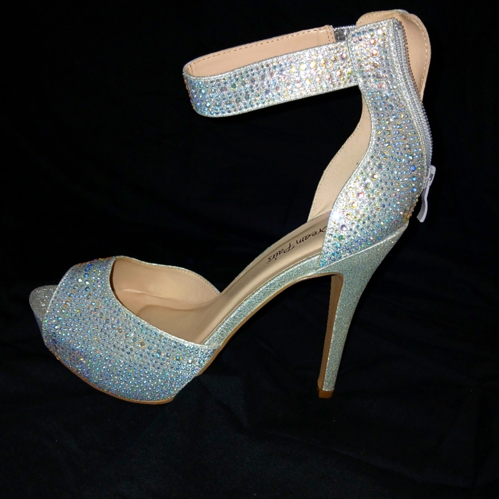 Elegant Silver Glitter High Heels